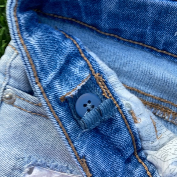 Cat & Jack Girl’s Jean Shorts // Size M 7-8 - Picture 4 of 7